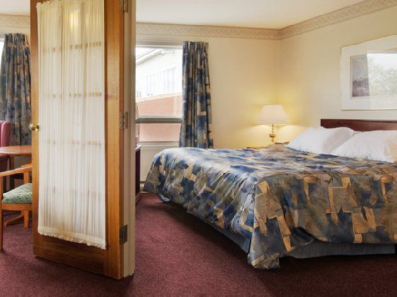 Travelodge Hotel By Wyndham Sudbury Bilik gambar